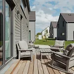 Neu Rügen Resørt Großzügige, Gemütliche Doppelhaushälfte Björn Mit Terrasse Ferienhaus
